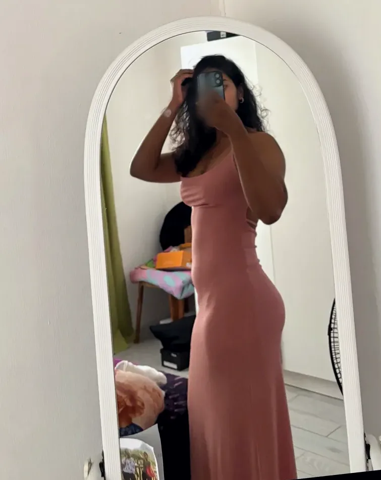 Denise, 28