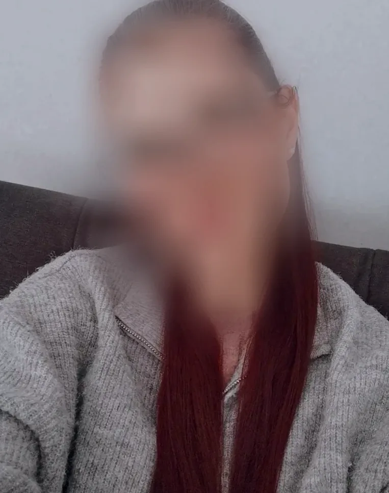 Emilia, 28