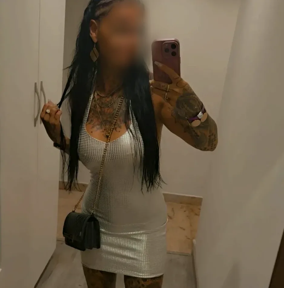 Hanna, 36