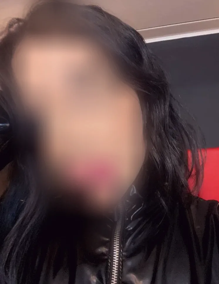 Jana, 26